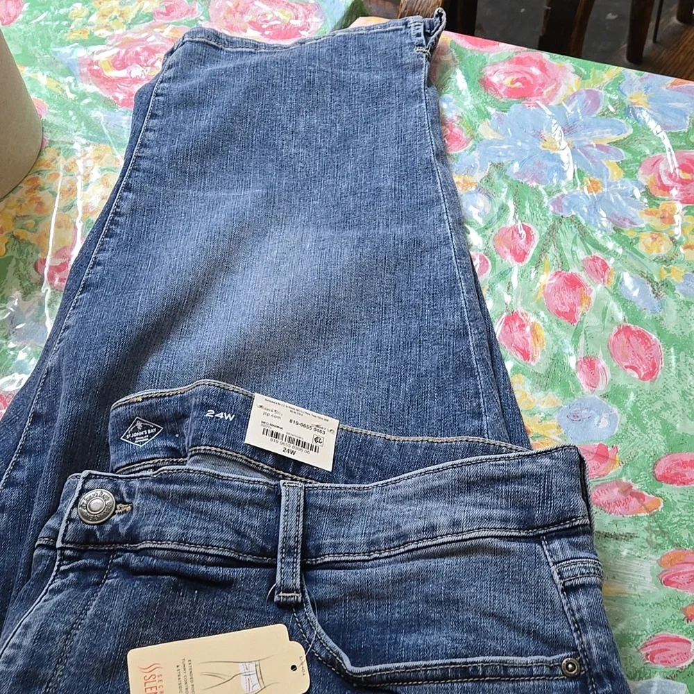 New jeans - Picture 3 of 4